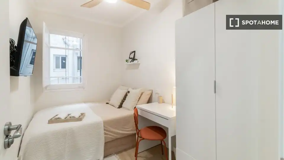 Schlafzimmer von Wohnung zur untervermieten in Barcelona mit Klimaanlage, Terrasse und Möbliert