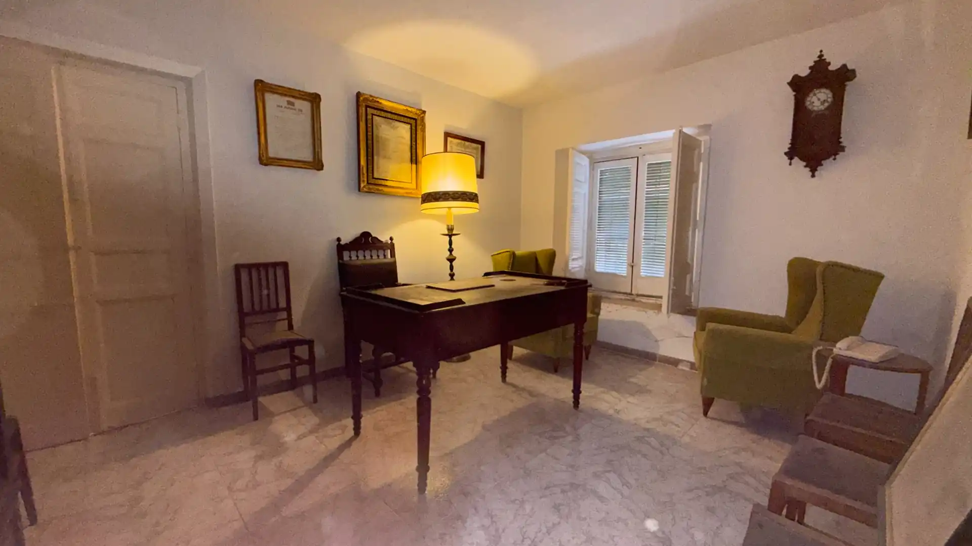 Sala d'estar de Casa o xalet en venda en Villa del Prado