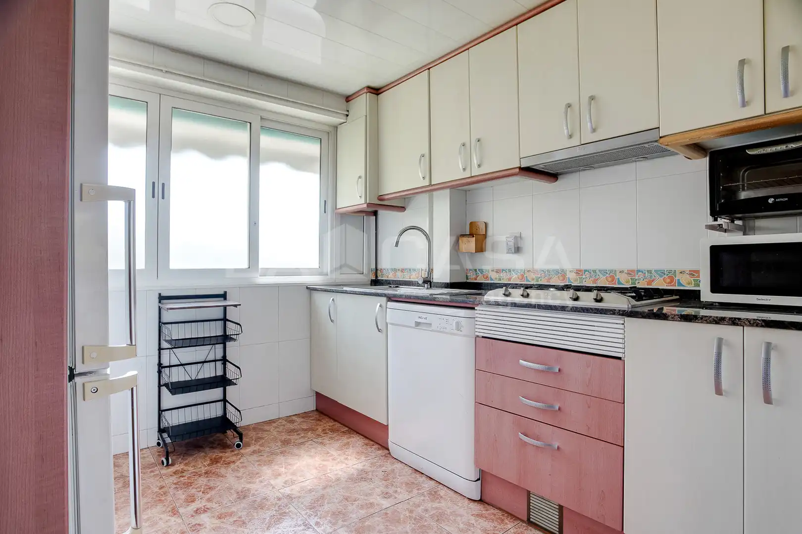 Kitchen of Flat for sale in Sant Martí