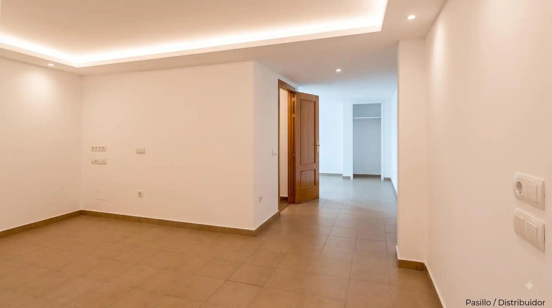 Reihenhaus mit Terrasse zum Verkauf in Calle POZO DEL 5, imagen 4