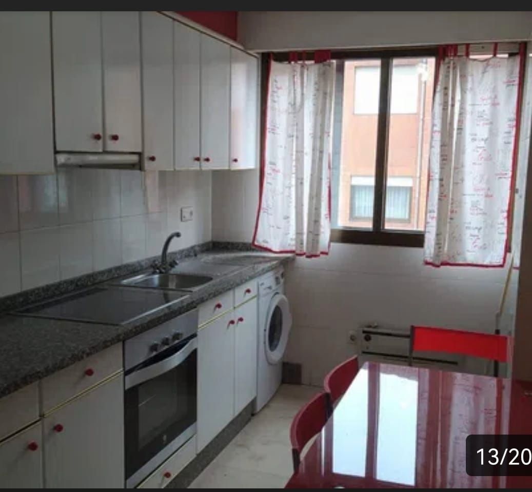 Kitchen of Flat for sale in Ourense Capital   with Heating, Parquet flooring and Storage room