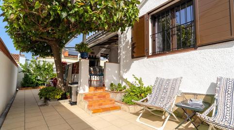 Foto 2 de Casa o chalet en venta en Pasaje de Bellcaire 42, Riells, Girona