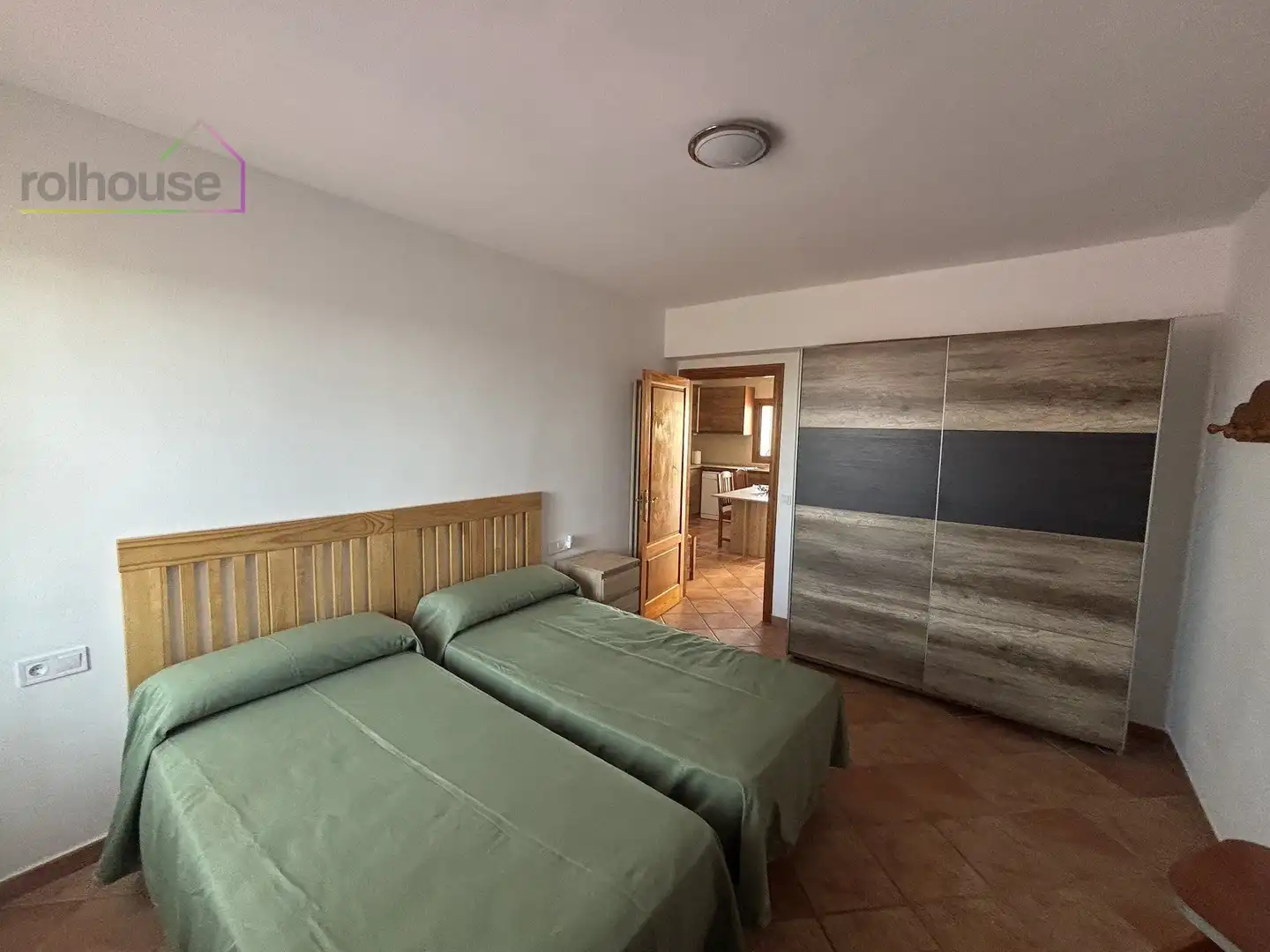 Habitación de Piso de alquiler en  Palma de Mallorca con Terraza, Amueblado y TV