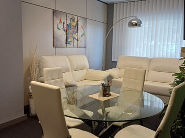 Büro zur Miete in Calle Luis Morondo Urra 6U