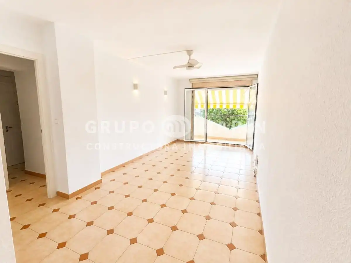 Vista exterior de Piso en venta en Pineda de Mar con Terraza