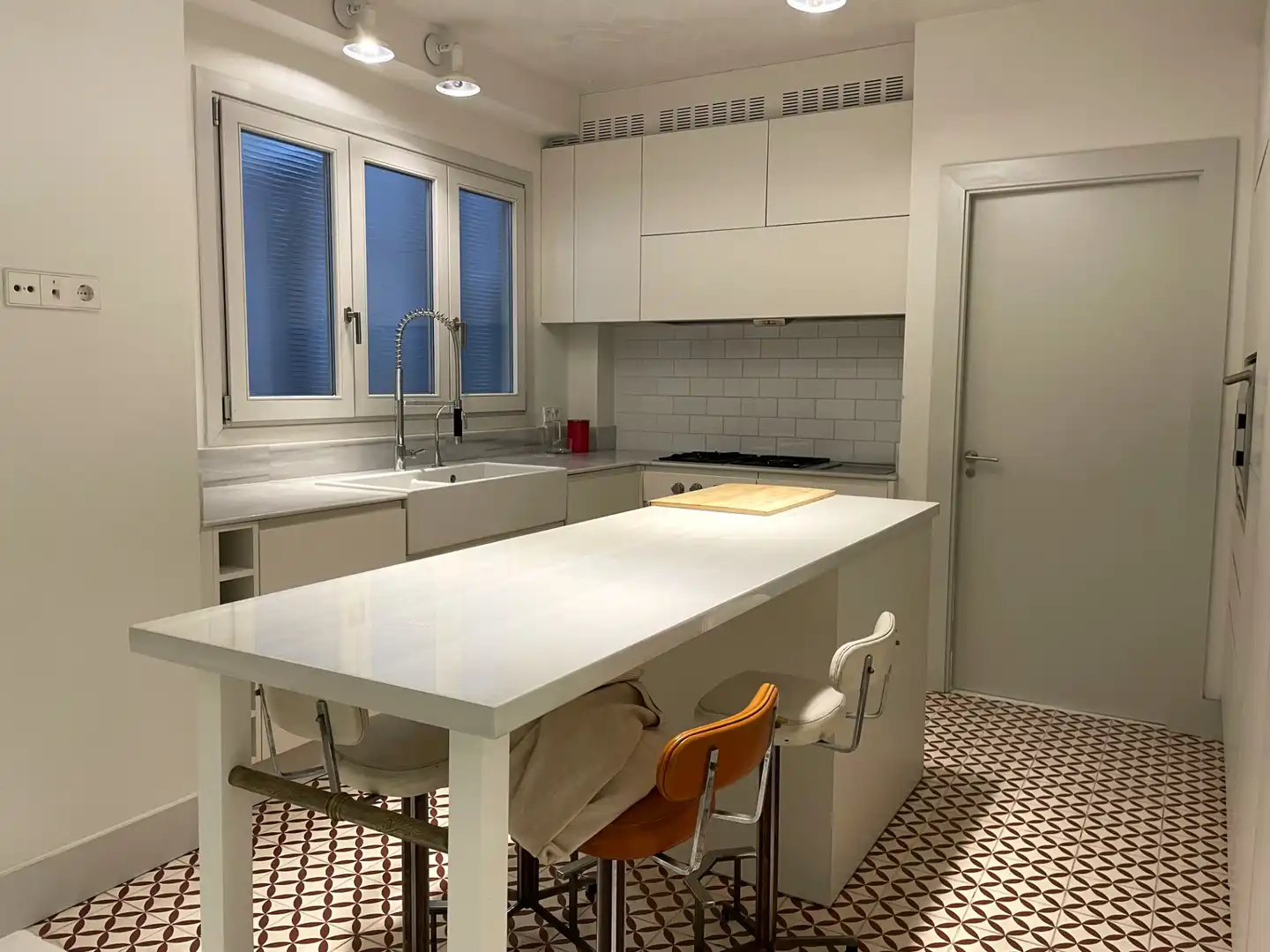 Cocina de Piso de alquiler en Barcelona con Aire acondicionado, Calefacción y Parquet
