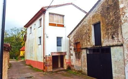 Vista exterior de Casa o xalet en venda en Arenas de Iguña