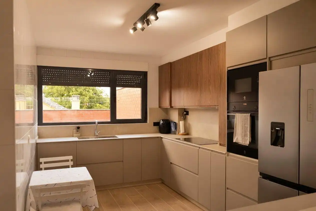 Kitchen of Houses for sale in Valdefresno, León