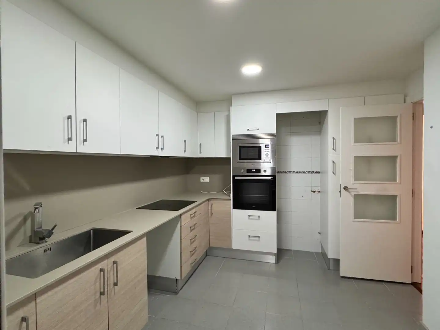Kitchen of Flat for rent in Valterna