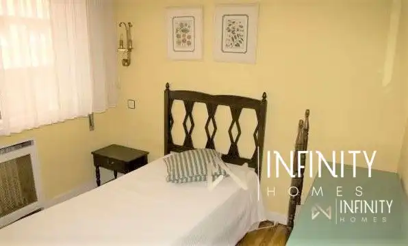 Bedroom of Flat for rent in Bilbao   with Heating, Terrace and Balcony