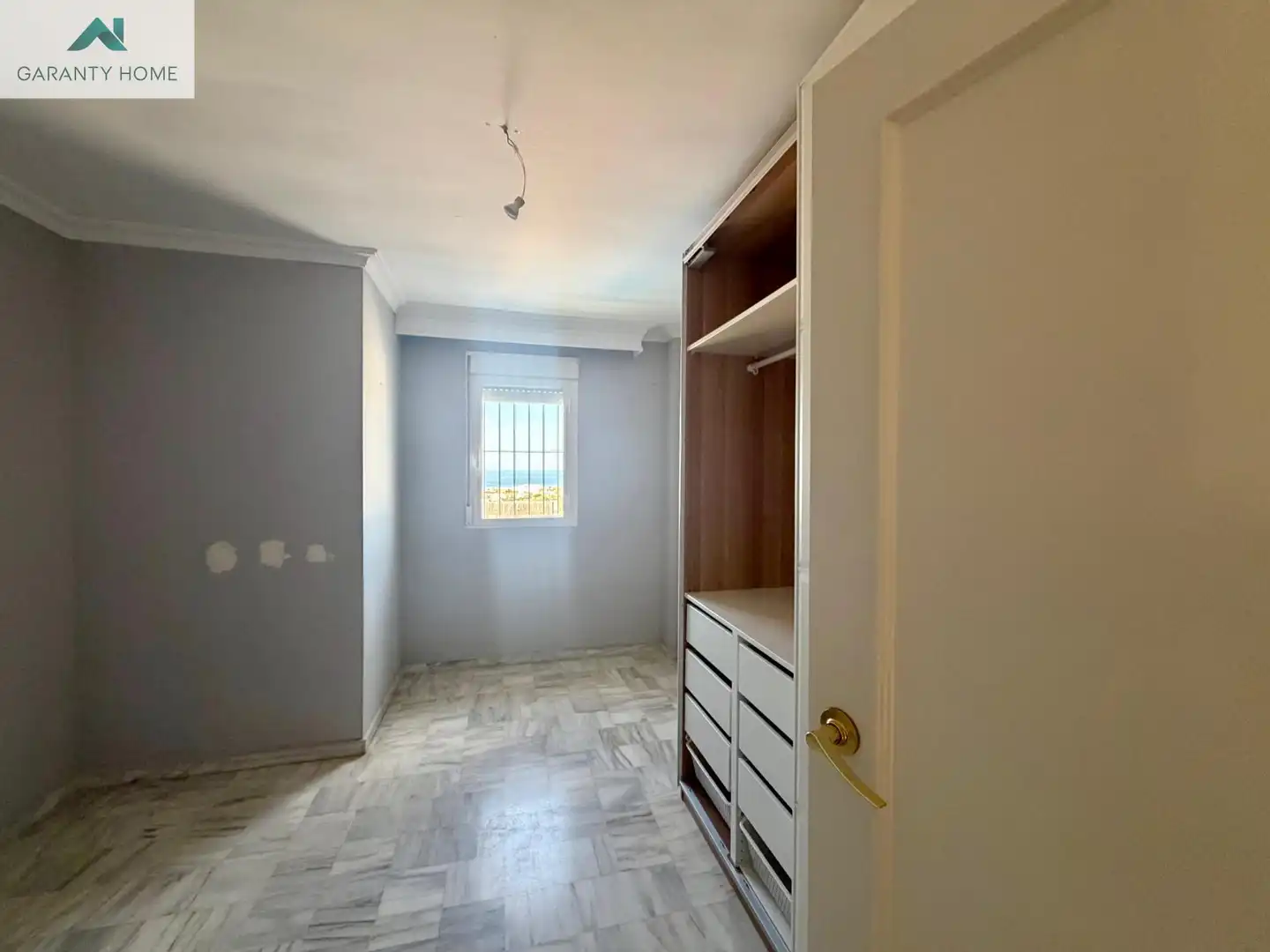 Habitación de Dúplex en venta en Rincón de la Victoria con Aire acondicionado, Calefacción y Terraza