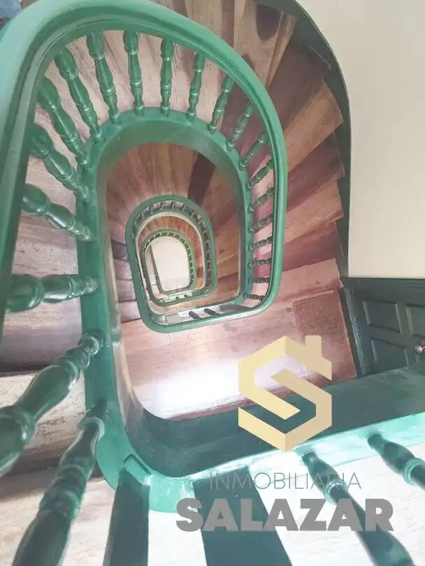 Pis en venda en Bilbao  amb Calefacció, Parquet i Traster
