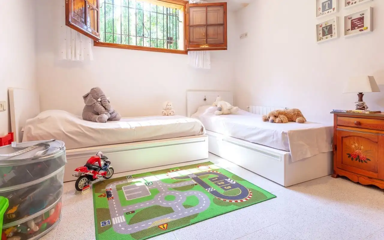 Detached house with pool for sale in Illa Negra, imagen 17