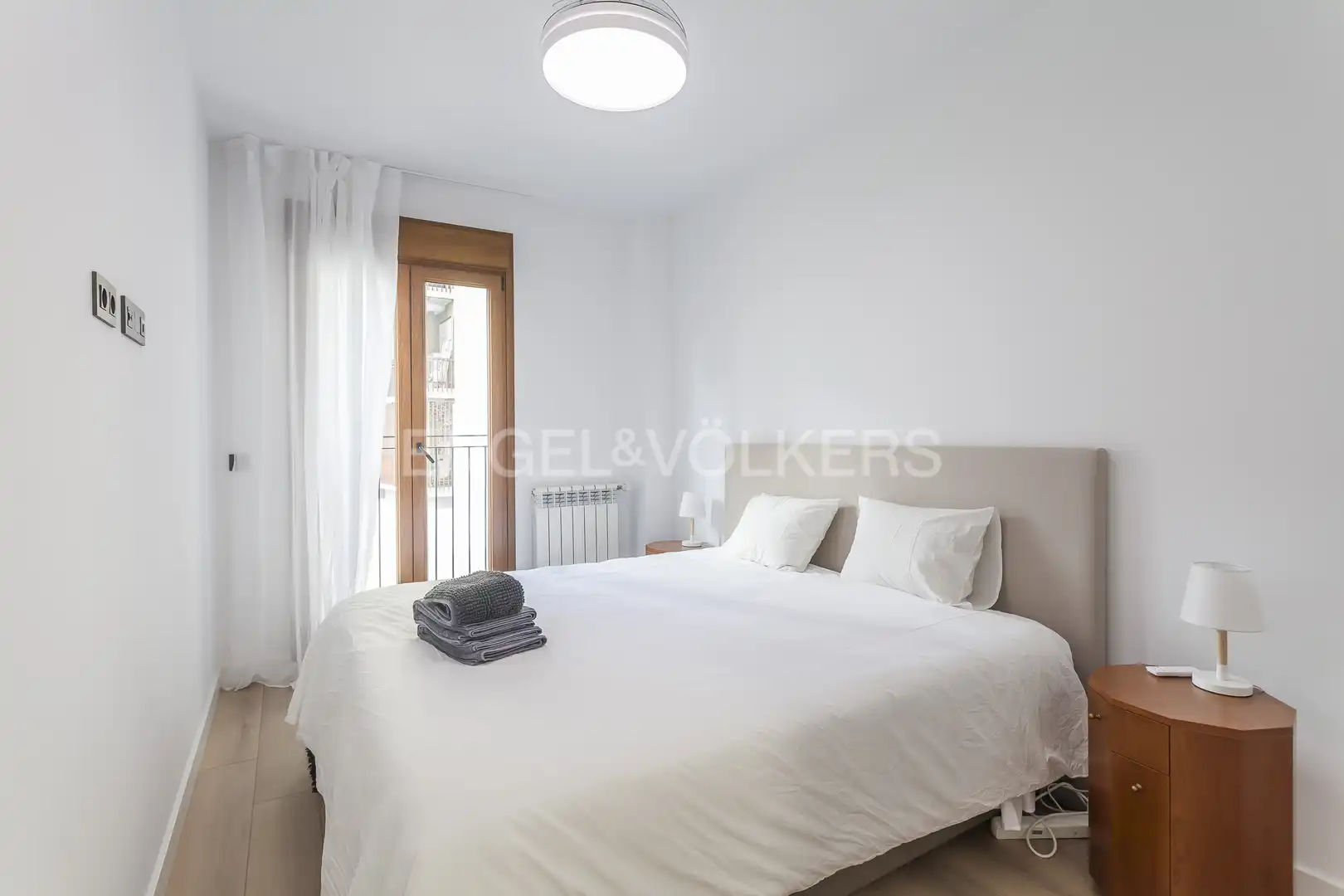 Habitación de Piso de alquiler en Madrid con Aire acondicionado, Calefacción y Jardín privado