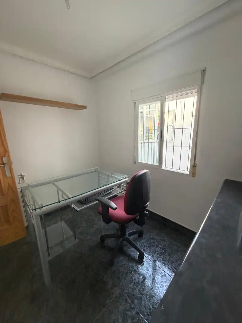 Flat for sale in Jaén  with Air Conditioner, Furnished and Balcony