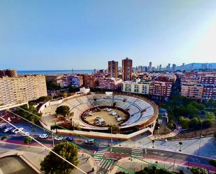 Vista exterior de Pis en venda en Torrevieja amb Aire condicionat, Calefacció i Terrassa