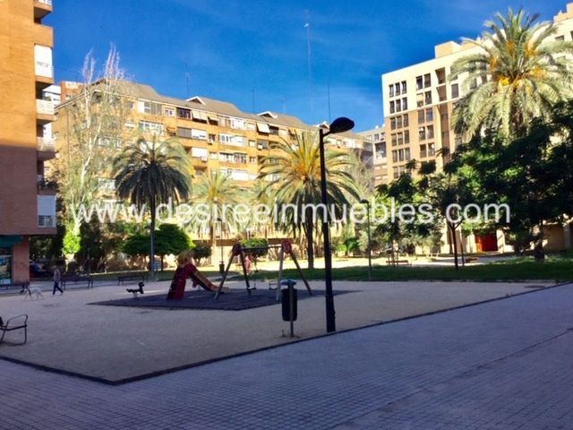Local en venda a Carrer Poeta Josep Cervera I, Ciutat de les Ciències i de les Arts - Justicia