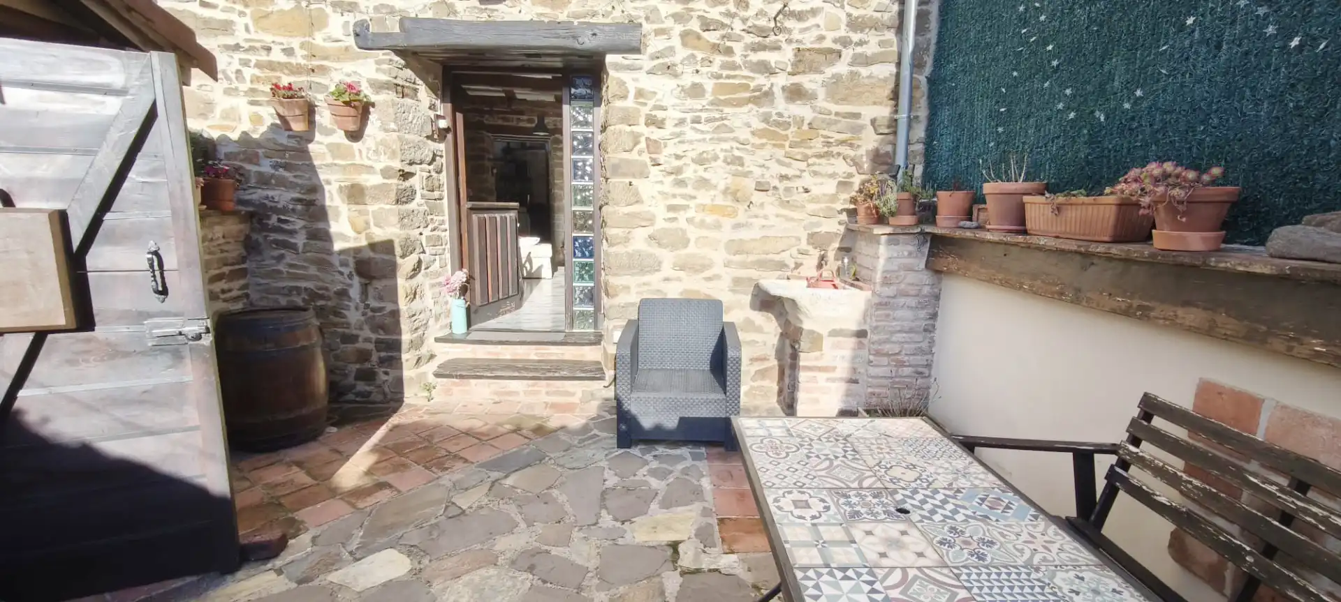 Terrassa de Casa o xalet en venda en Mieres (Asturias) amb Jardí privat, Terrassa i Traster