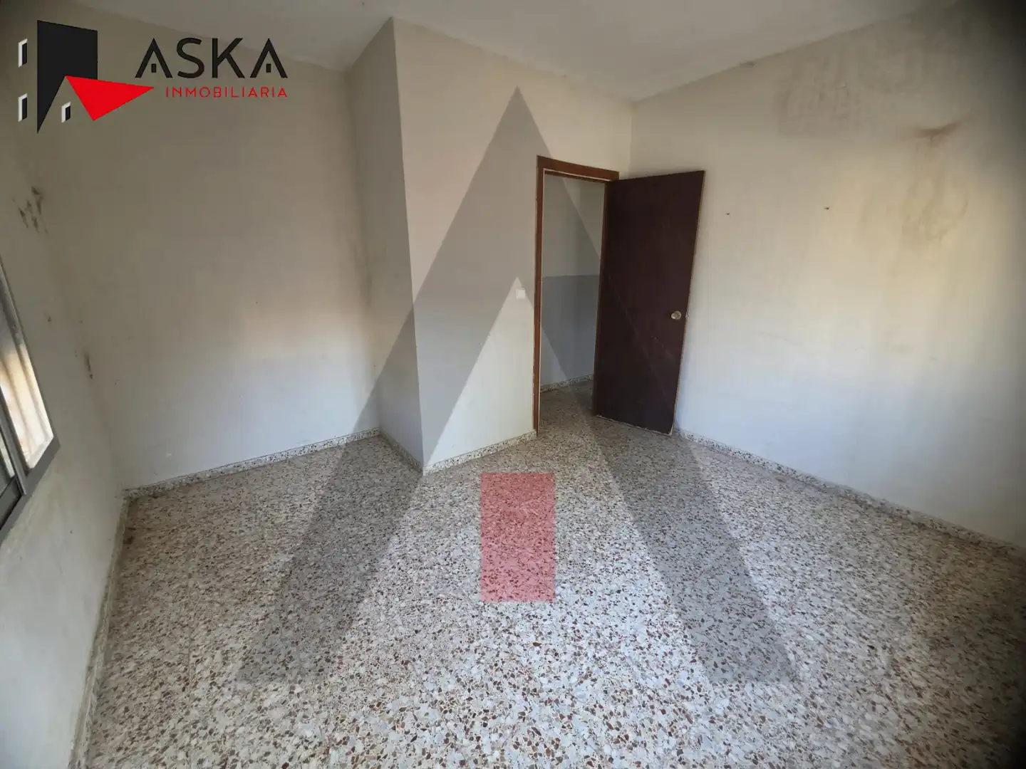 Casa o xalet en venda en Montserrat amb Jardí privat, Traster i Piscina