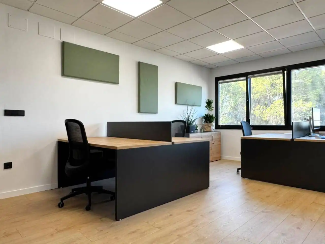 Büro zur Miete in Sant Salvador de Guardiola mit Klimaanlage und Alarm