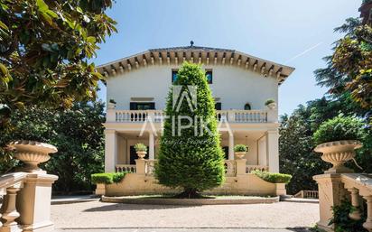 Exterior view of House or chalet for sale in Cardedeu  with Air Conditioner, Terrace and Swimming Pool