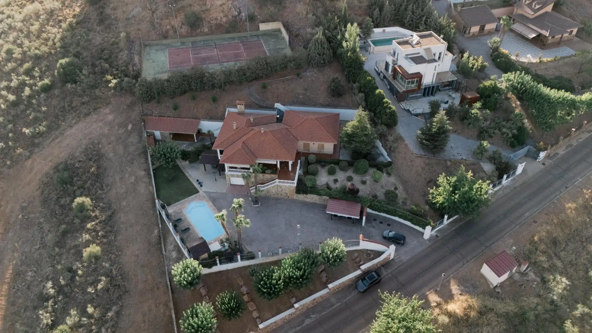 Vista exterior de Casa o xalet en venda en Medellín amb Terrassa, Traster i Piscina