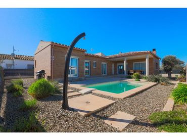Haus mit Pool zum Verkauf in Calle Joncs
