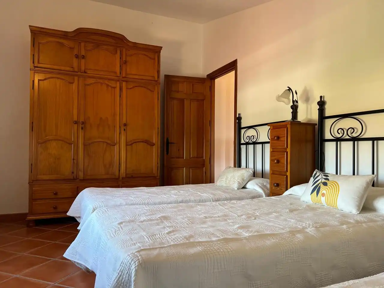 Dormitori de Finca rústica en venda en Alhaurín de la Torre amb Terrassa, Traster i Alarma