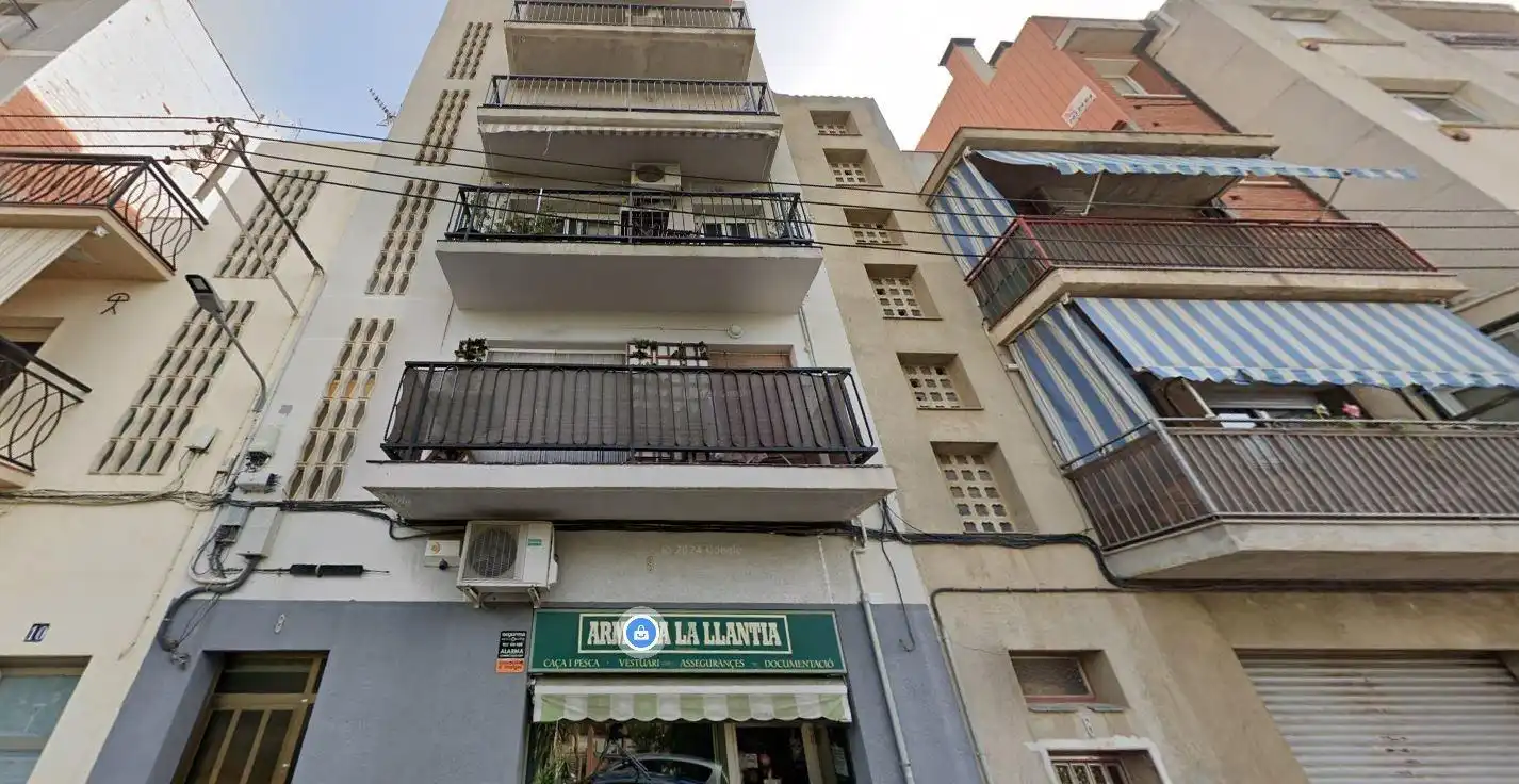 Piso en venta en CALELLA, 8, La Llàntia