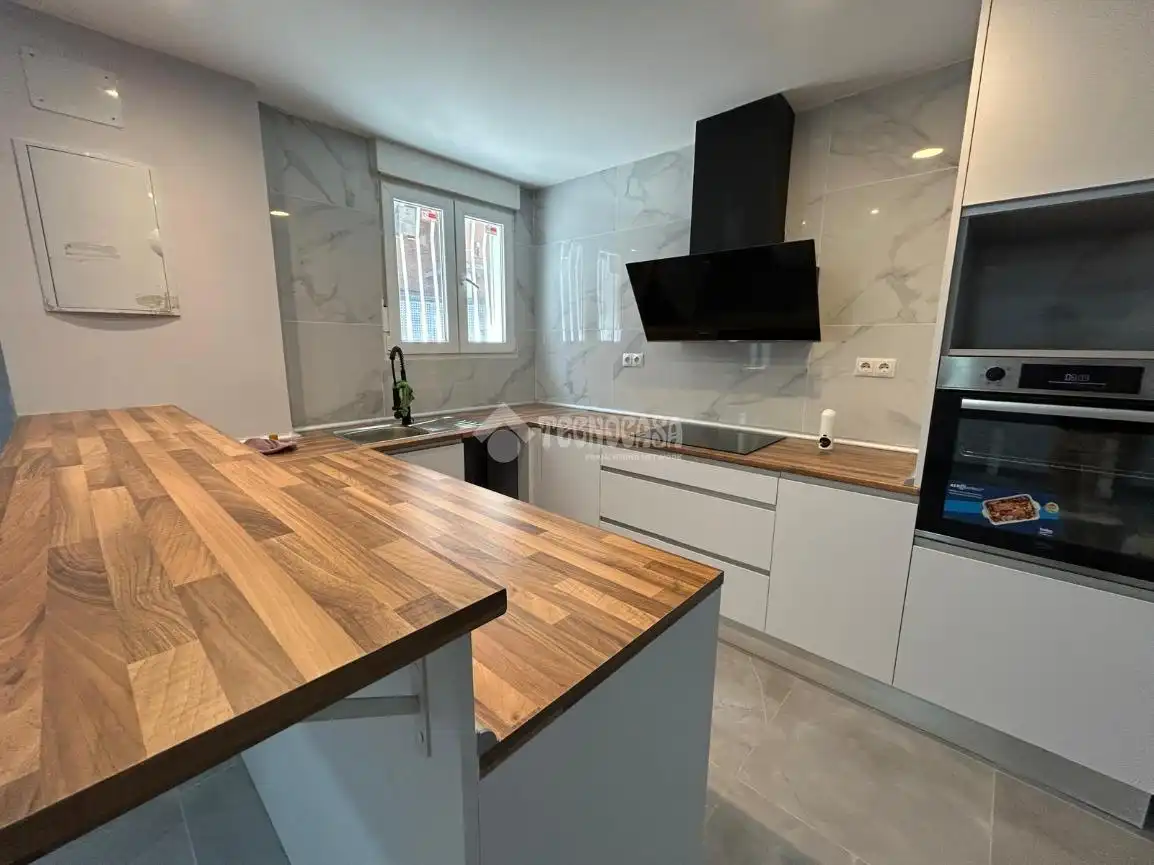 Cocina de Piso en venta en Puente de Vallecas