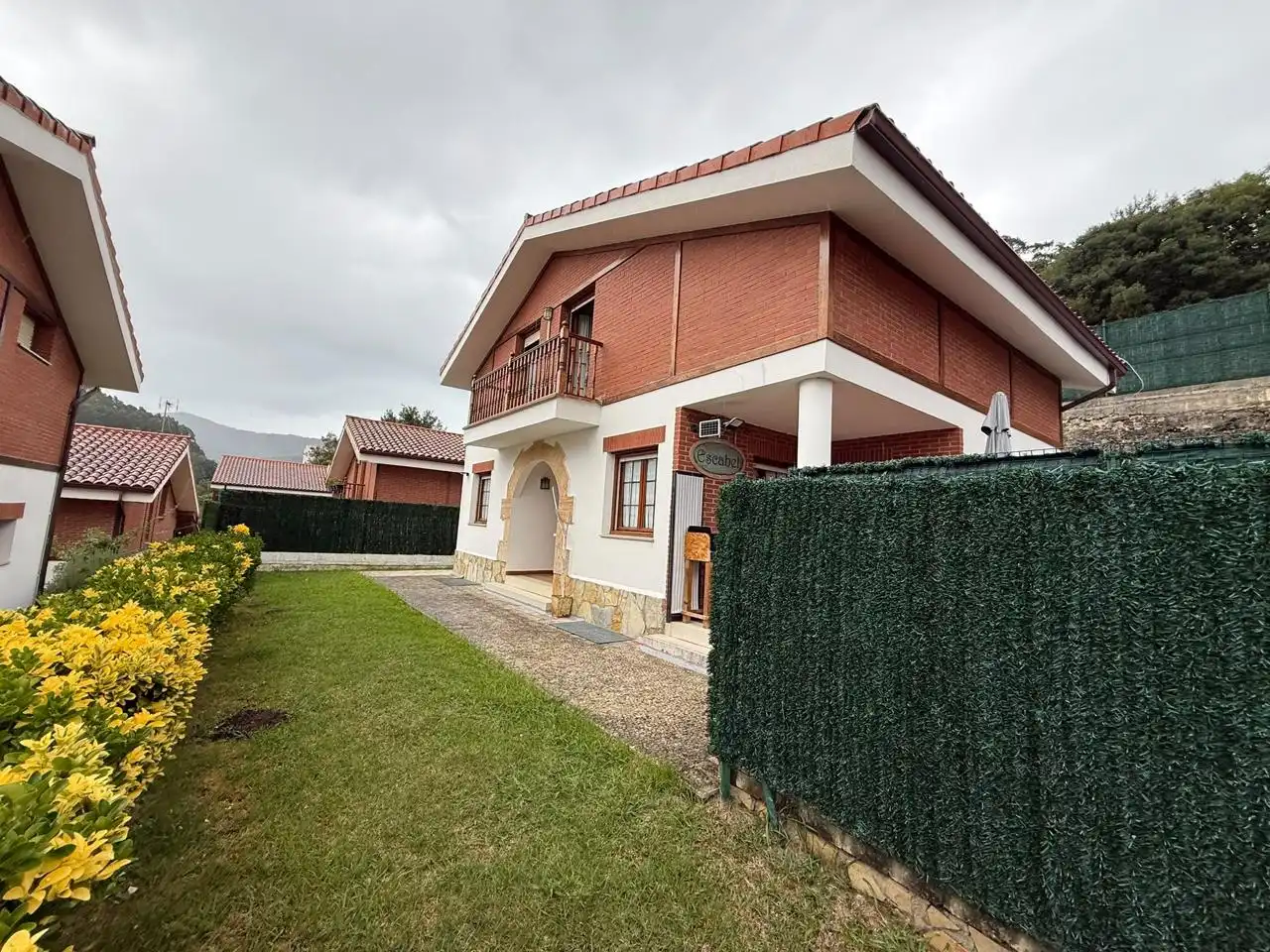 Casa con jardín en venta en Barrio Sámano, imagen 4