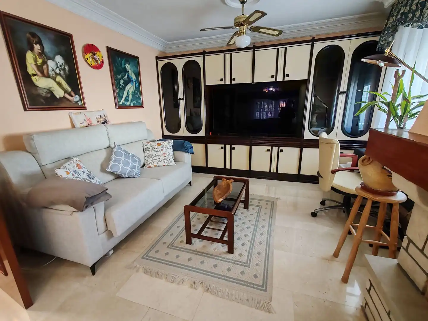 Sala de estar de Casa o chalet en venta en Santa Marta de Tormes con Calefacción