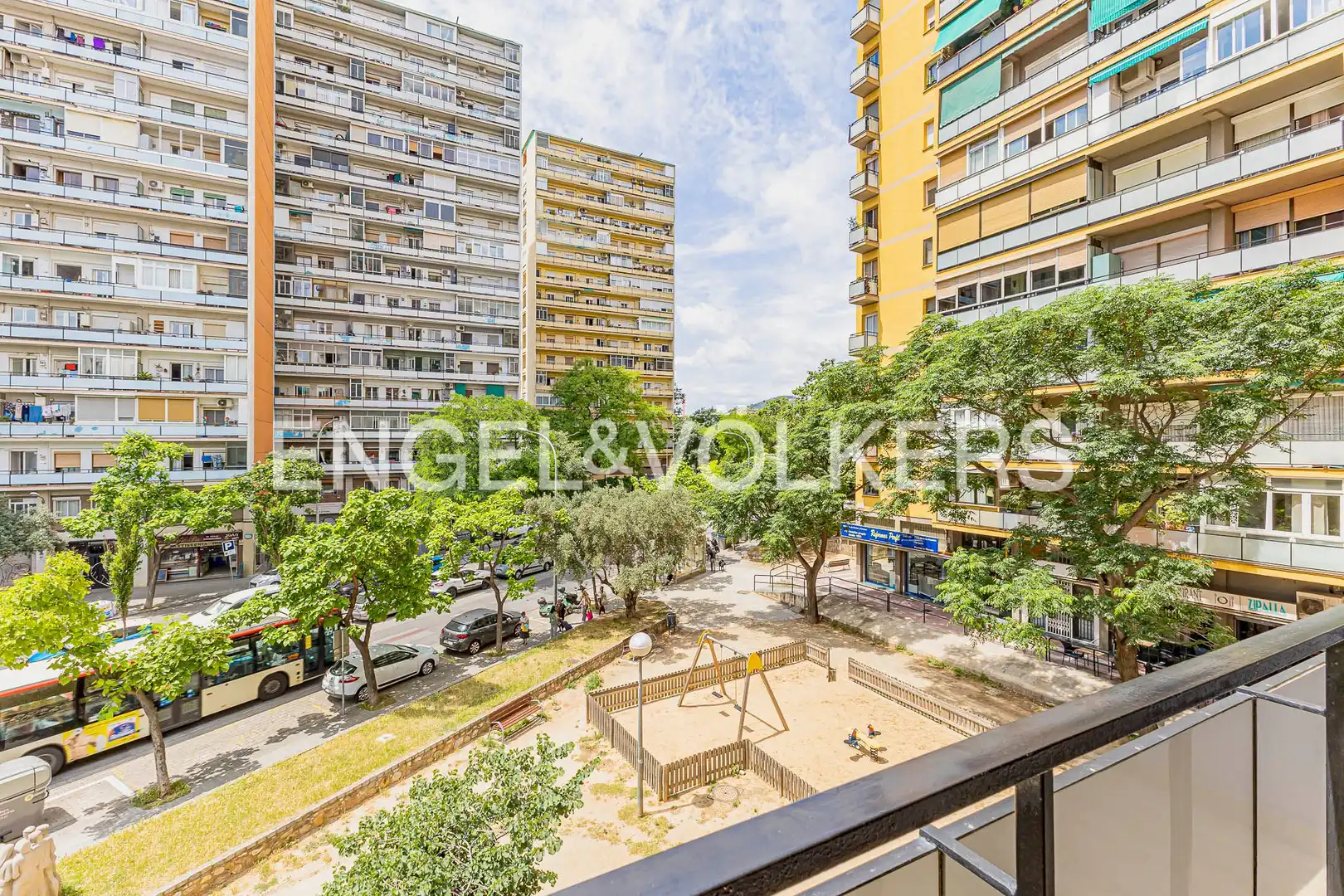 Piso en venta en La Verneda i la Pau