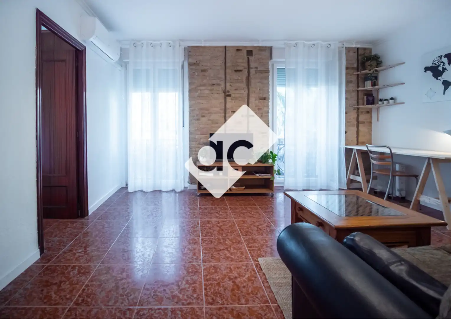 Sala d'estar de Apartament de lloguer en Valencia amb Aire condicionat, Calefacció i Parquet
