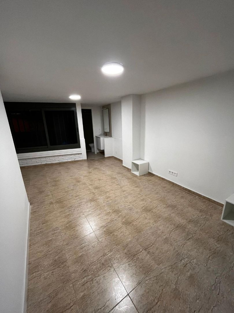 Local en venta en Carrer de Martí Molins, La Sagrera