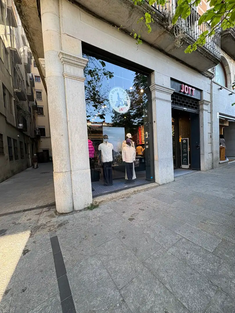 Local de alquiler en Girona con Aire acondicionado y Calefacción