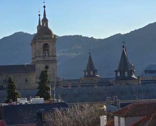 Exterior view of Attic for sale in San Lorenzo de El Escorial  with Terrace