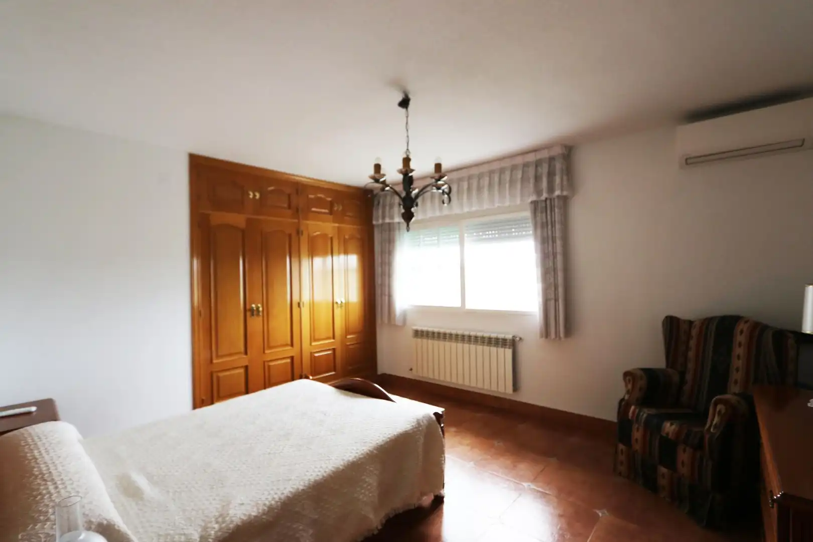 Habitación de Casa o chalet en venta en Colmenarejo con Calefacción, Terraza y Trastero