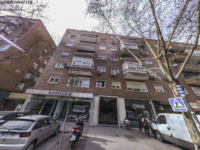 Piso en Venta en Calle de Clara del Rey, 79 en Prosperidad