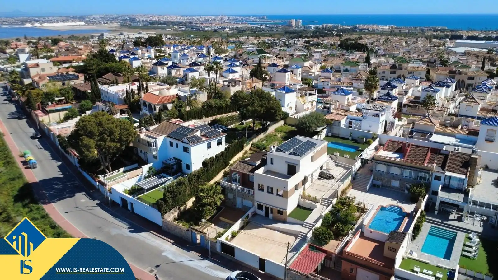 Detached house with garden for sale in Los Balcones - Los Altos, imagen 7