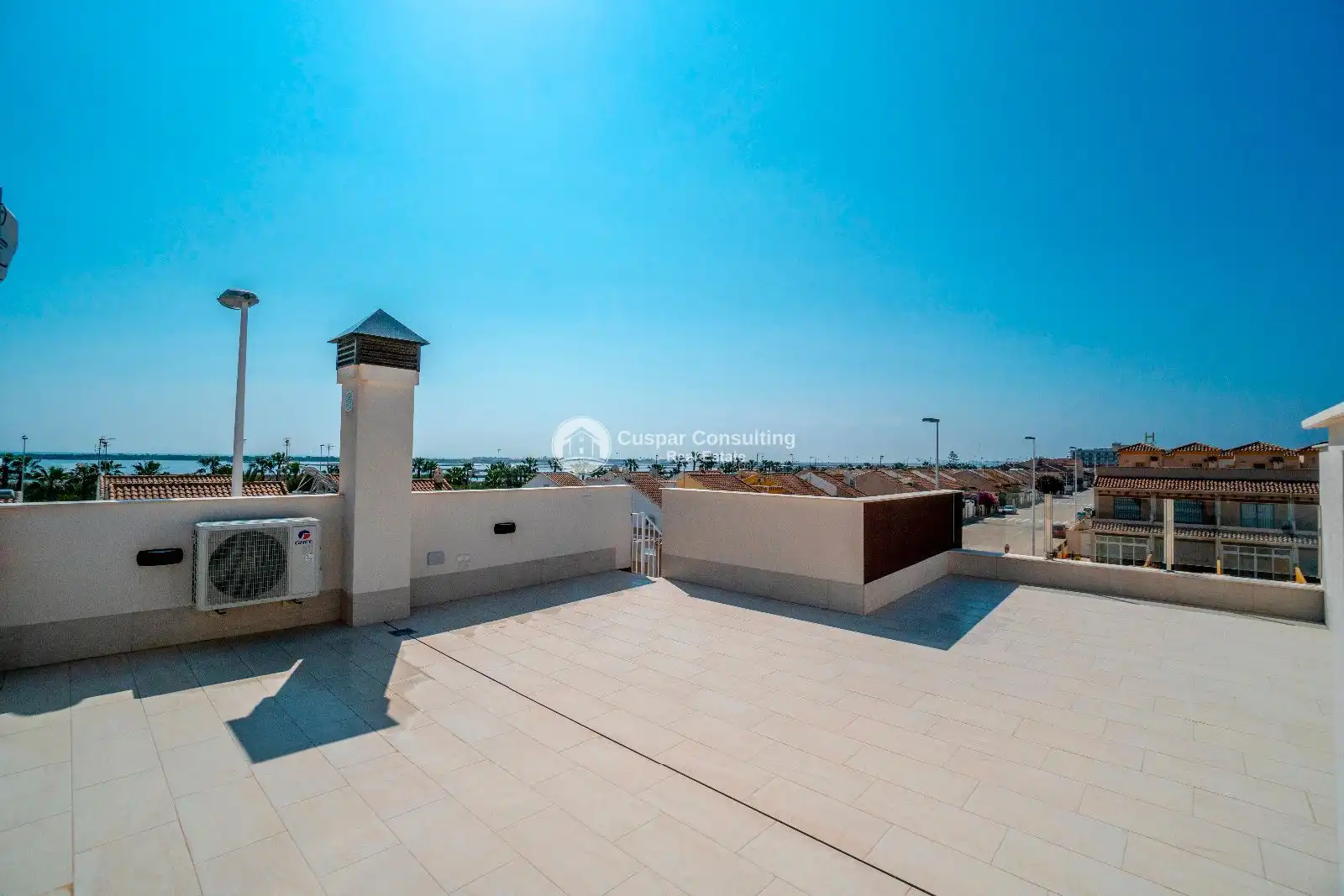 Terrassa de Àtic en venda en San Pedro del Pinatar amb Calefacció, Terrassa i Piscina