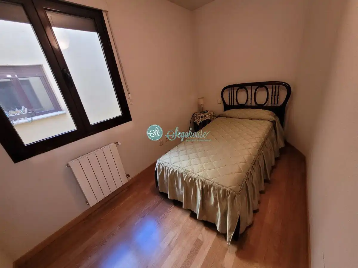 Bedroom of Flat for sale in Palazuelos de Eresma  with Heating, Storage room and Community pool