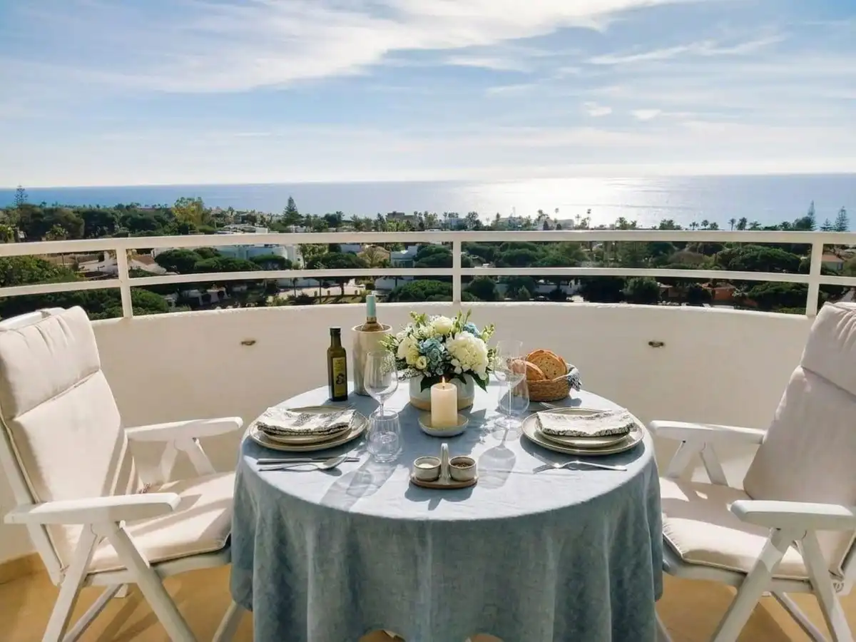 Flat with pool for sale in Elviria - Cabopino, imagen 3