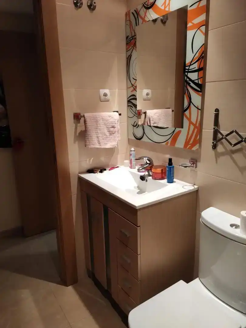 Bany de Pis en venda en Las Torres de Cotillas amb Aire condicionat, Moblat i TV