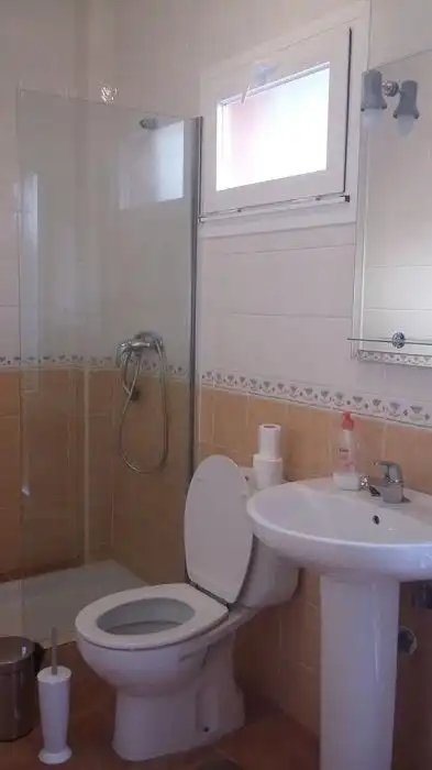 Baño de Casa o chalet en venta en Chiclana de la Frontera con Aire acondicionado, Calefacción y Jardín privado
