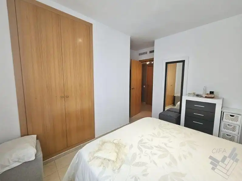 Habitación de Apartamento en venta en Benicarló con Aire acondicionado, Calefacción y Amueblado