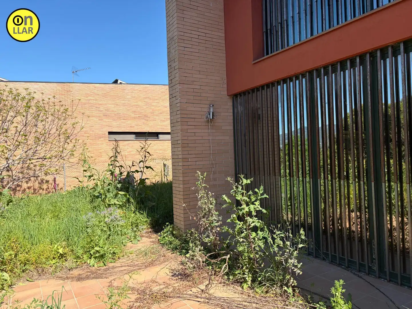 Vista exterior de Casa o chalet en venta en Lliçà d'Amunt con Jardín privado