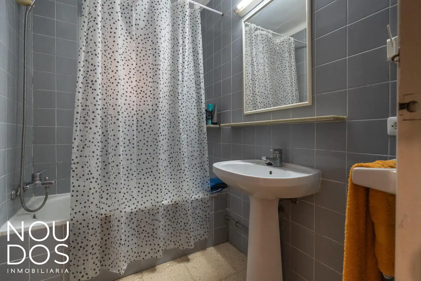 Baño de Piso en venta en  Palma de Mallorca con Terraza y Balcón
