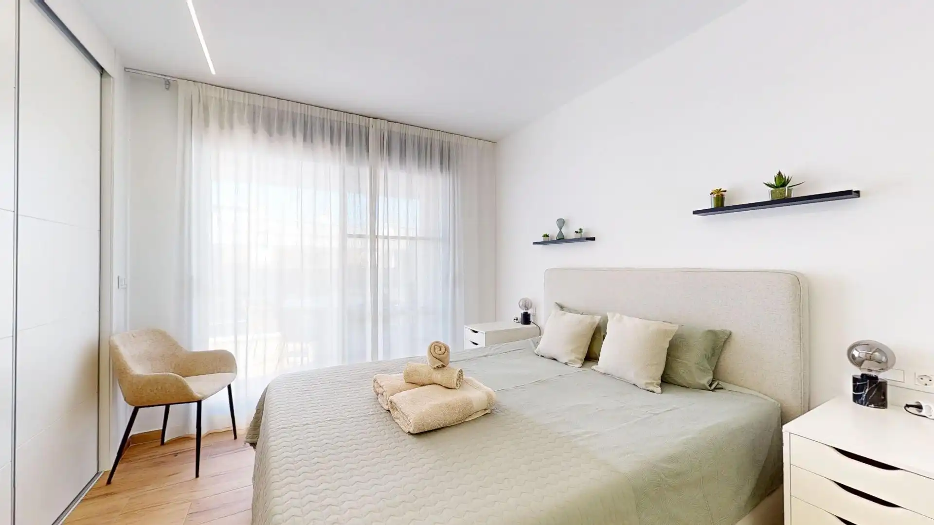 Dormitori de Apartament en venda en San Javier amb Aire condicionat, Terrassa i Moblat