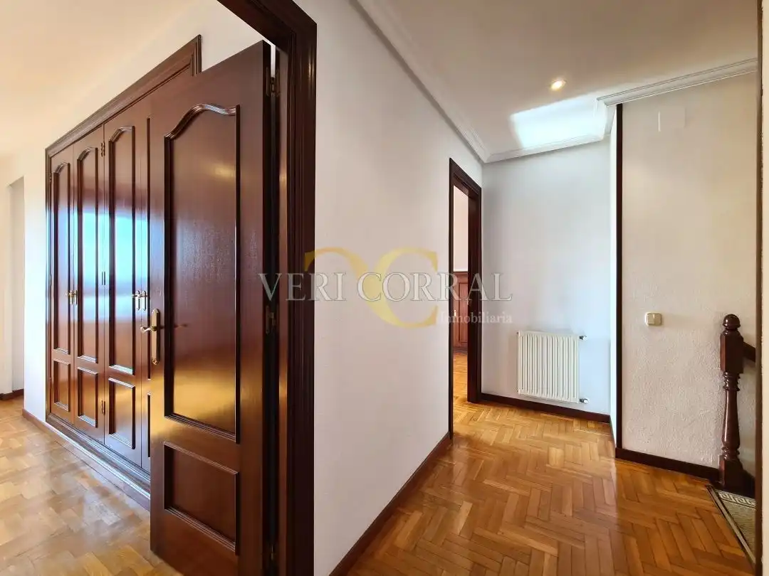 Dúplex en venta en Avenida del Llano, Llano